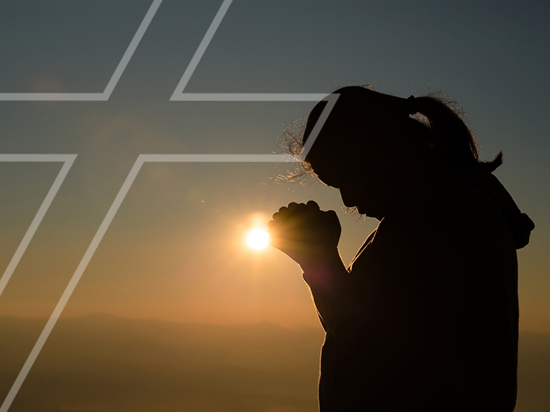 Como ajudar alguém que passa pelo momento de luto?